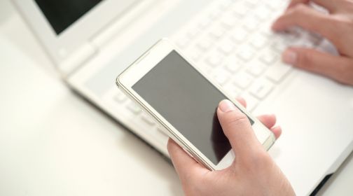 スマートフォンアプリ開発